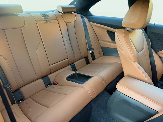 Used 2023 BMW 230i Coupe image 24