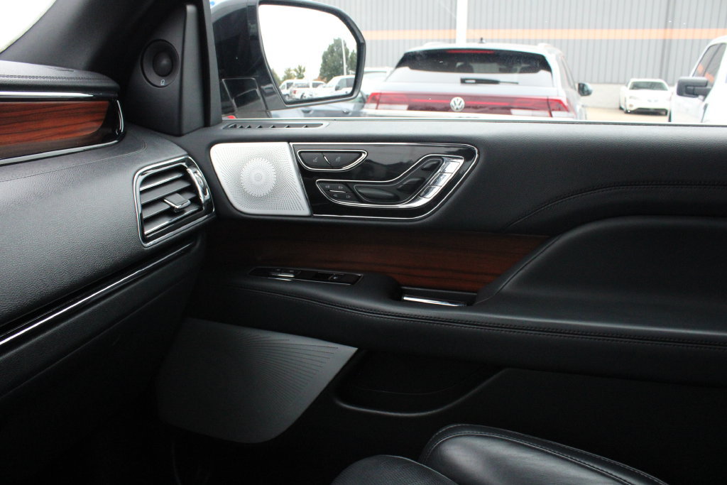 Used 2024 Lincoln Navigator L Reserve AWD/4WD image 20