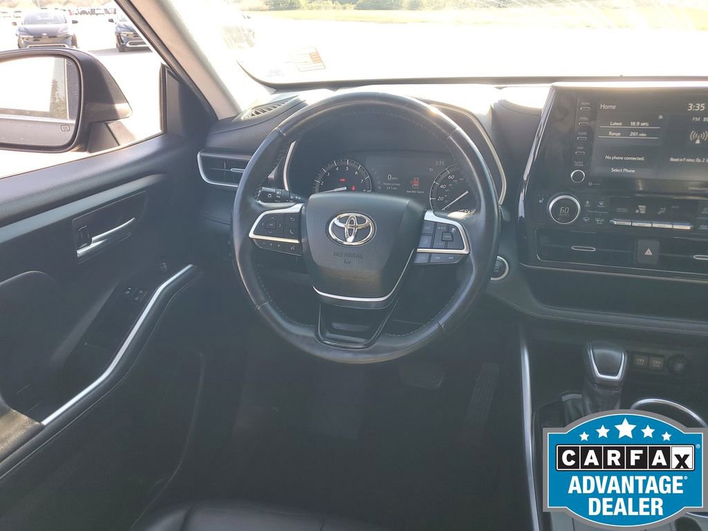Used 2020 Toyota Highlander XLE image 15