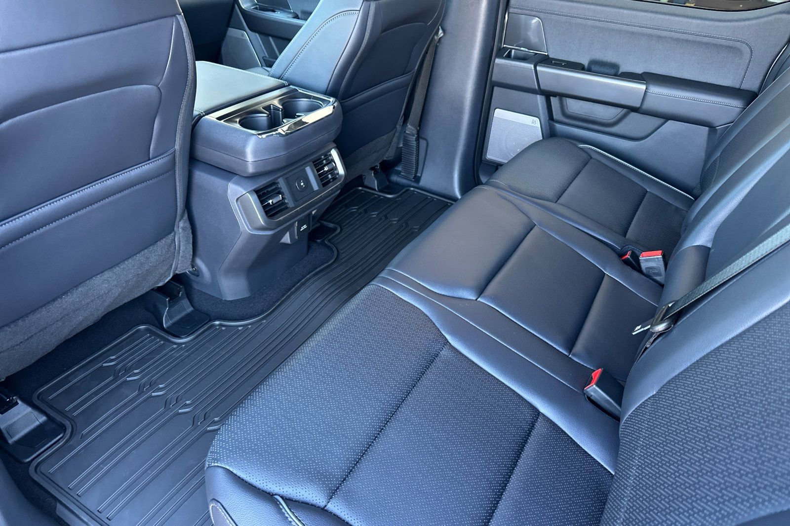 New 2026 Ford F150 Lariat AWD/4WD image 11