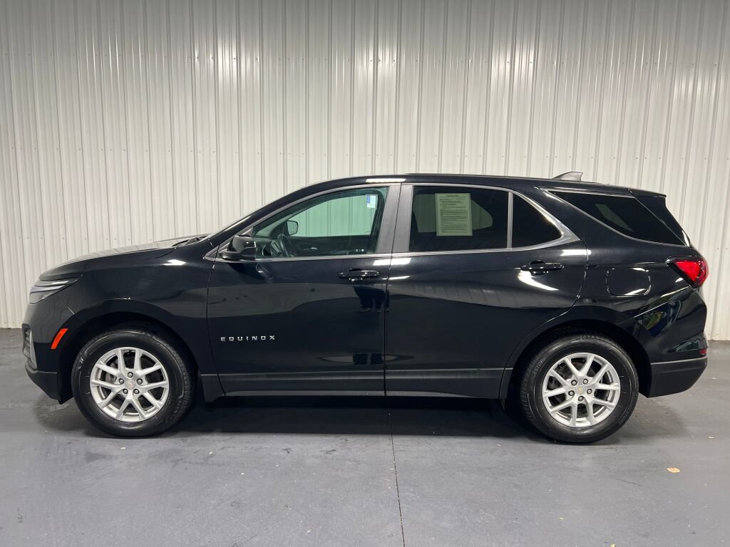 Used 2023 Chevrolet Equinox LT w/ Driver Convenience Package image 22