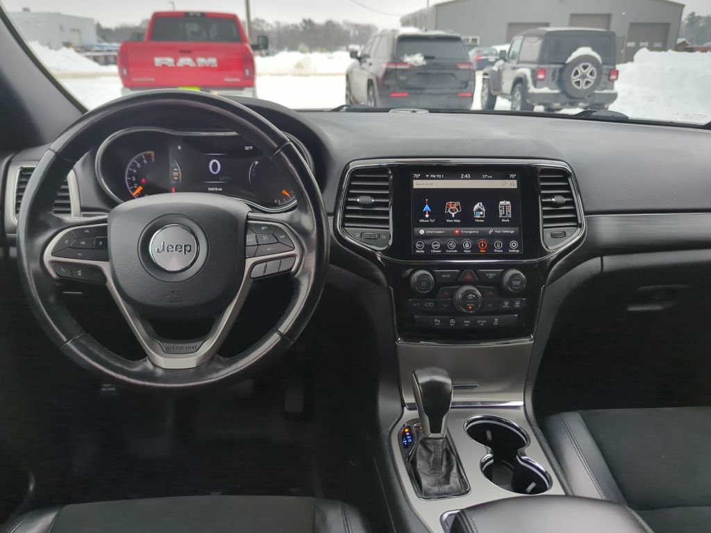 Used 2020 Jeep Grand Cherokee Laredo w/ Quick Order Package 2BN North image 34