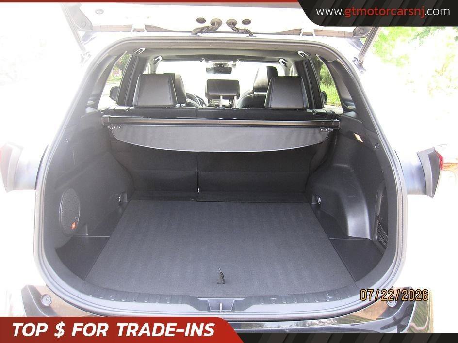 Used 2021 Toyota RAV4 XSE AWD/4WD image 18