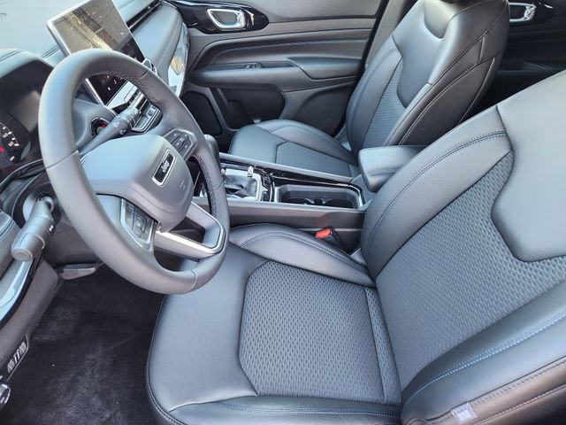 New 2026 Jeep Compass Latitude image 8