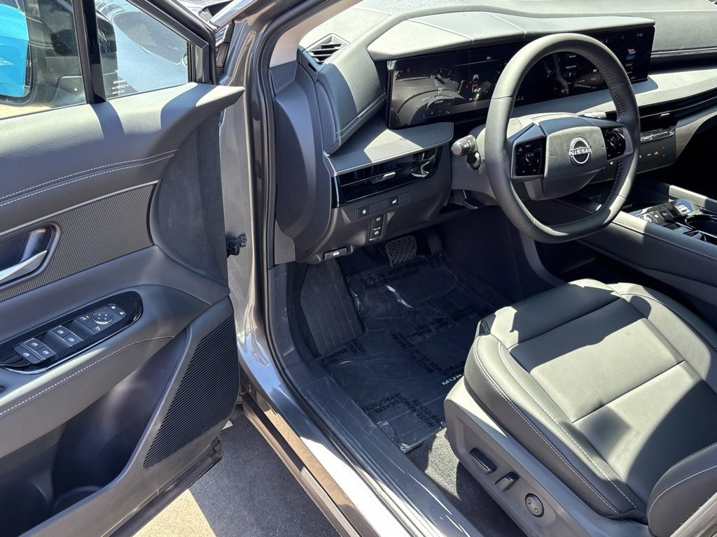 New 2025 Nissan Murano SV image 10