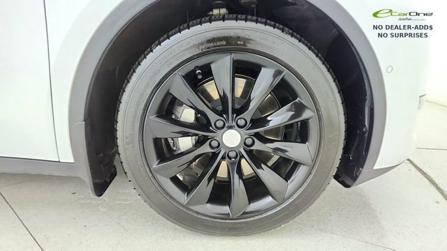 Used 2022 Tesla Model Y Long Range AWD/4WD image 57