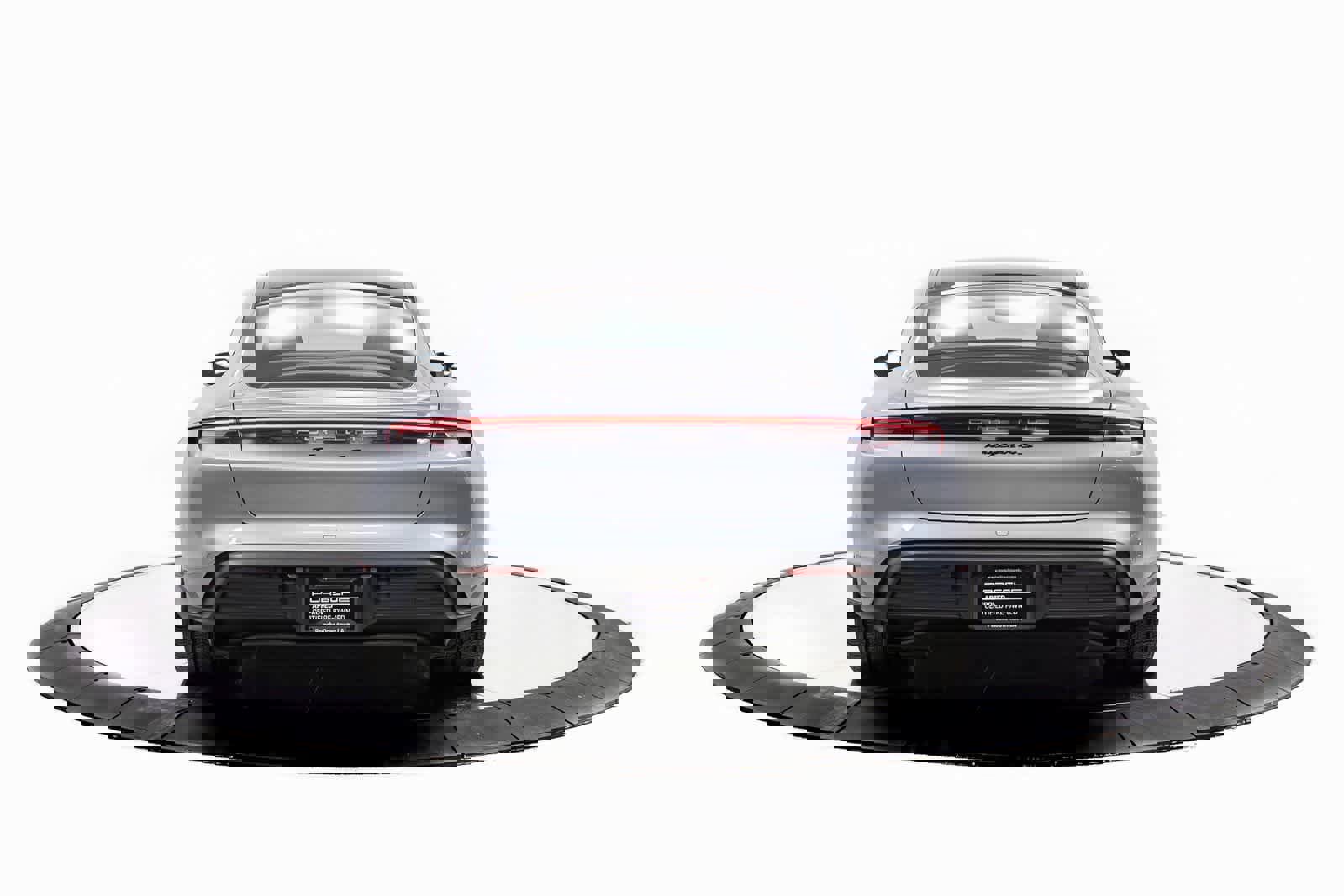 Certified 2025 Porsche Taycan 4S image 8