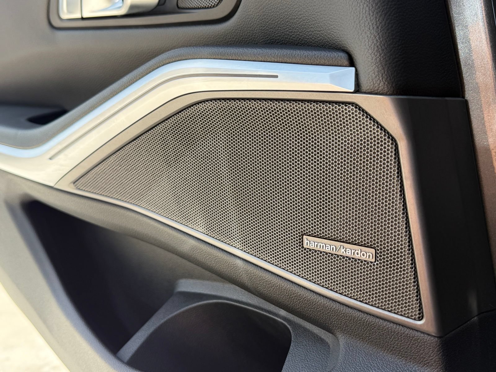 Used 2020 BMW M340i RWD image 38