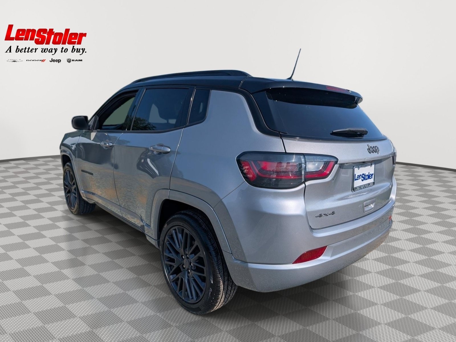 Used 2022 Jeep Compass High Altitude AWD/4WD image 3