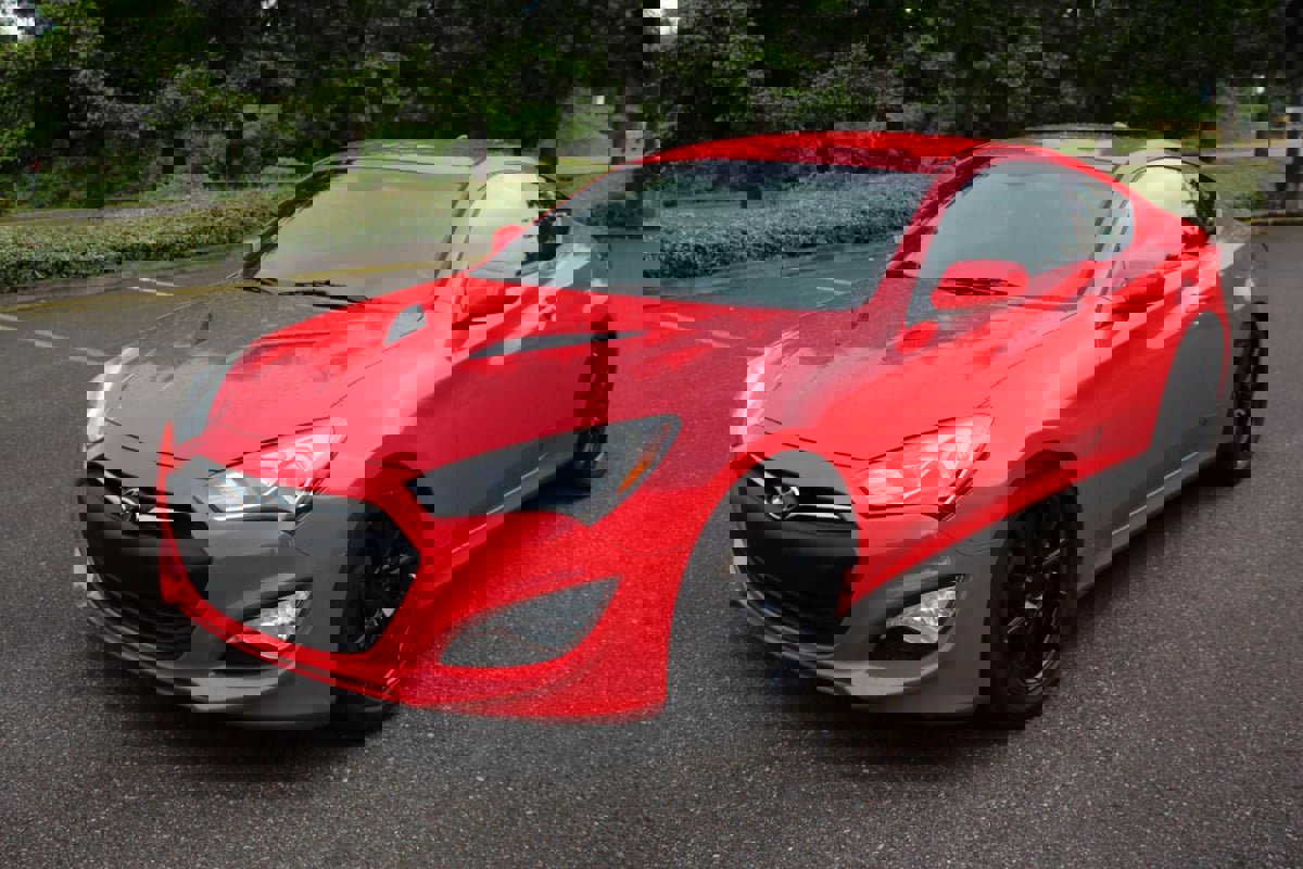 Used 2014 Hyundai Genesis 2.0T