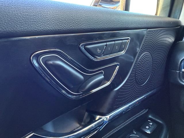 Used 2023 Lincoln Corsair AWD w/ Equipment Group 101A image 17