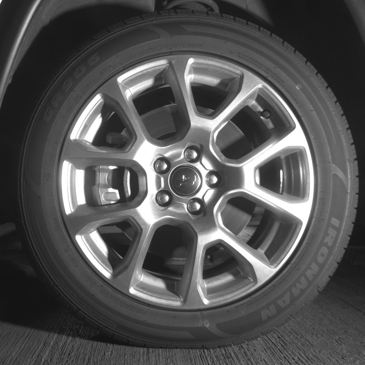 Used 2025 Jeep Compass Limited image 12