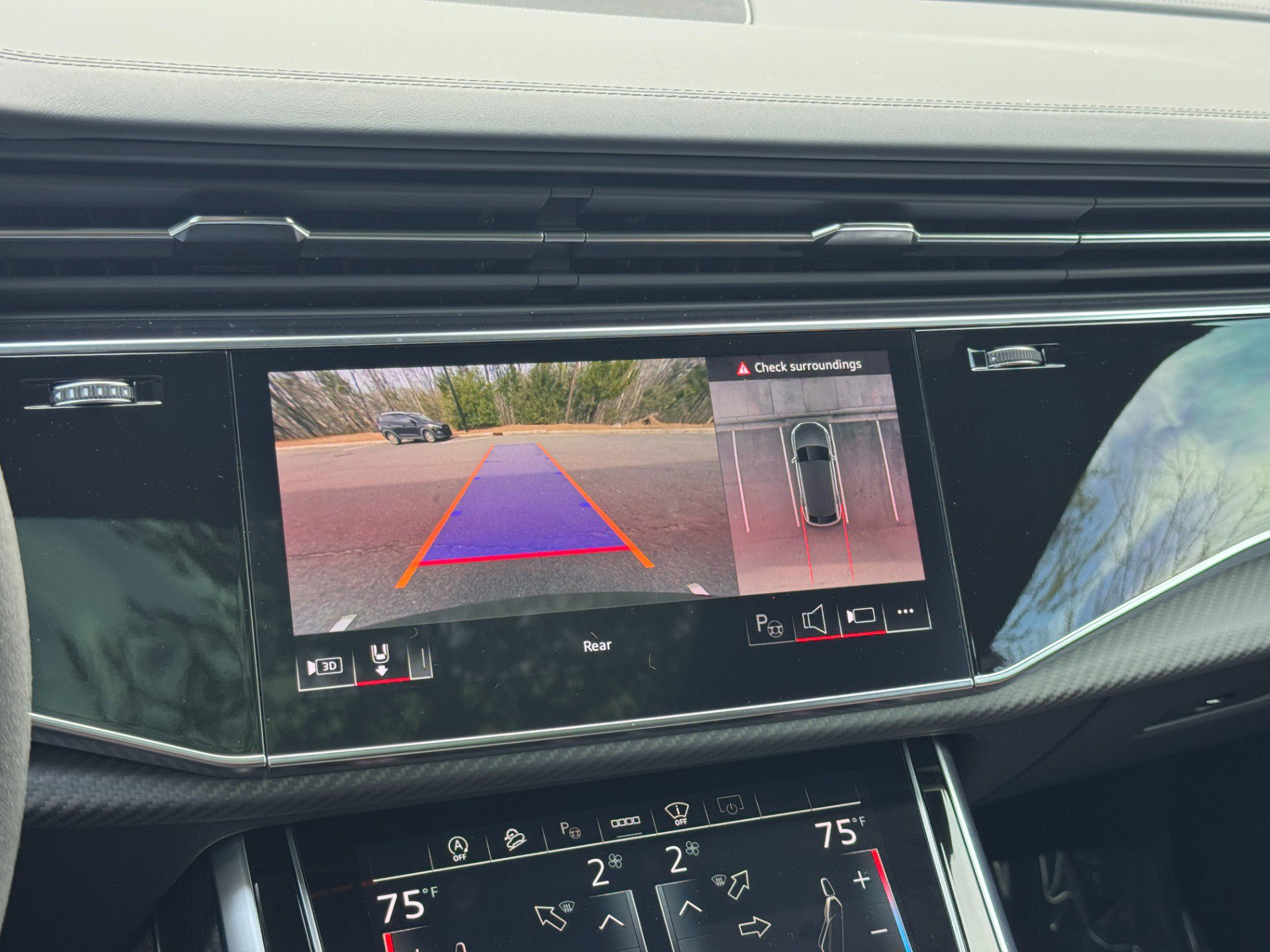 Used 2025 Audi RS Q8 performance image 40