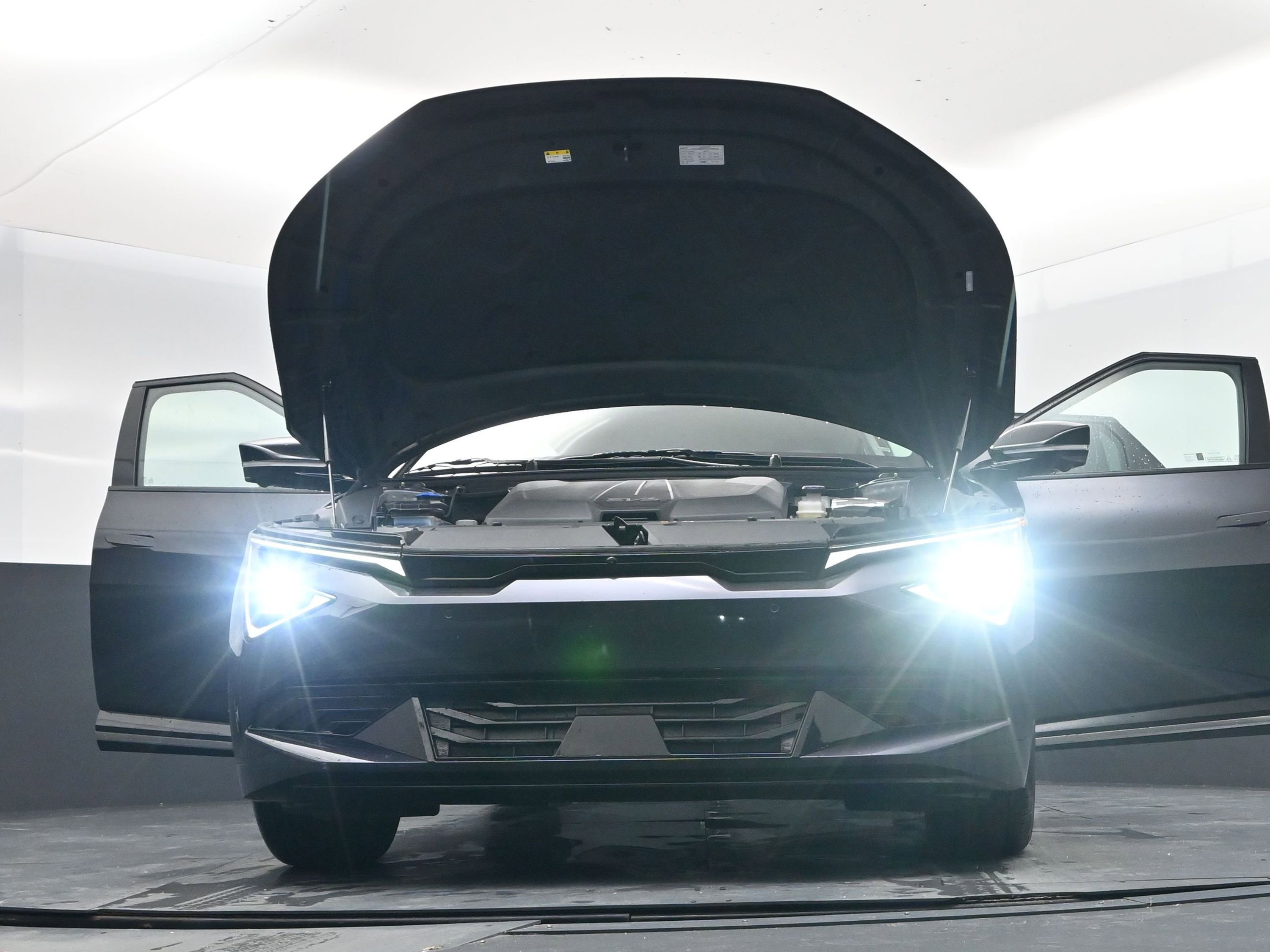 New 2025 Kia EV6 Wind image 22