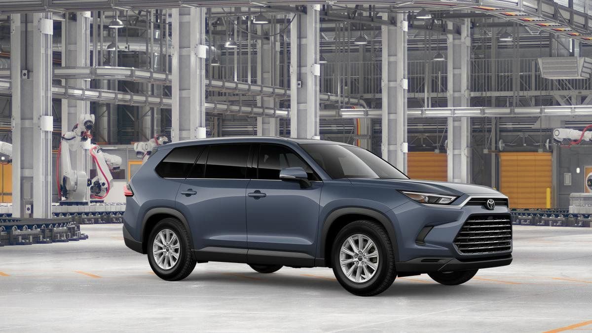 New 2026 Toyota Grand Highlander FWD image 14