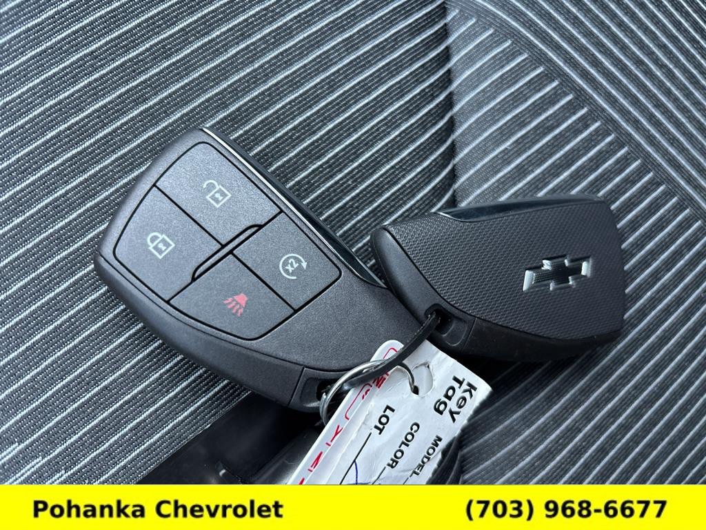 New 2027 Chevrolet Bolt LT FWD image 30