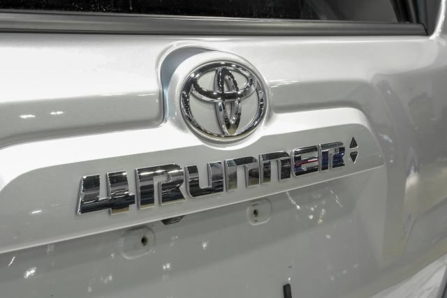 Used 2021 Toyota 4Runner SR5 Premium AWD/4WD image 74