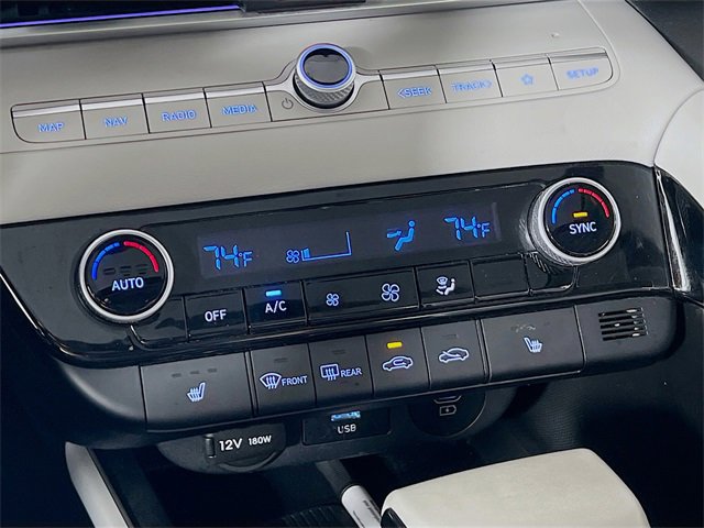 Used 2024 Hyundai Elantra Limited image 20