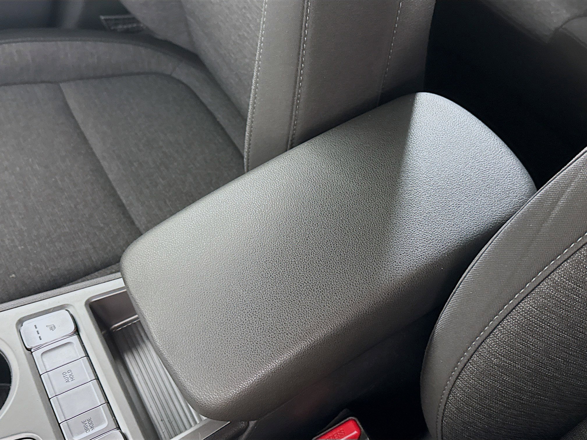 Used 2023 Hyundai Kona SE w/ Cargo Package image 18