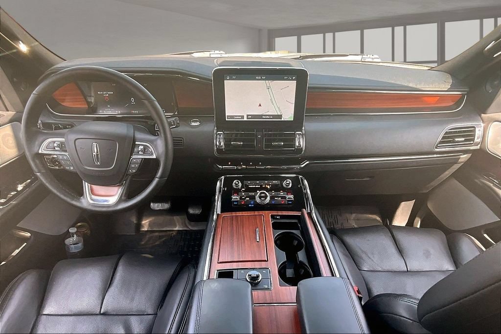 Used 2020 Lincoln Navigator Reserve w/ Equipment Group 208A Reserve RWD image 7