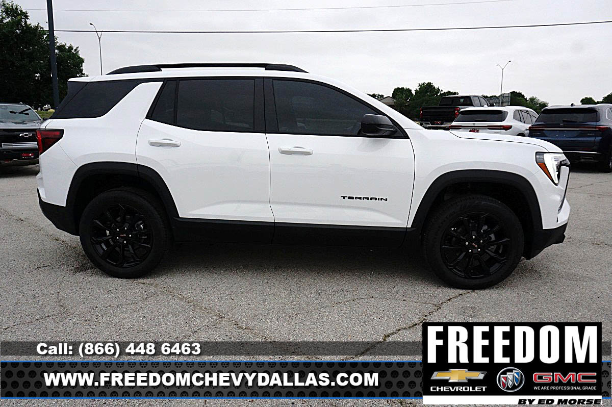 New 2026 GMC Terrain Elevation FWD image 7