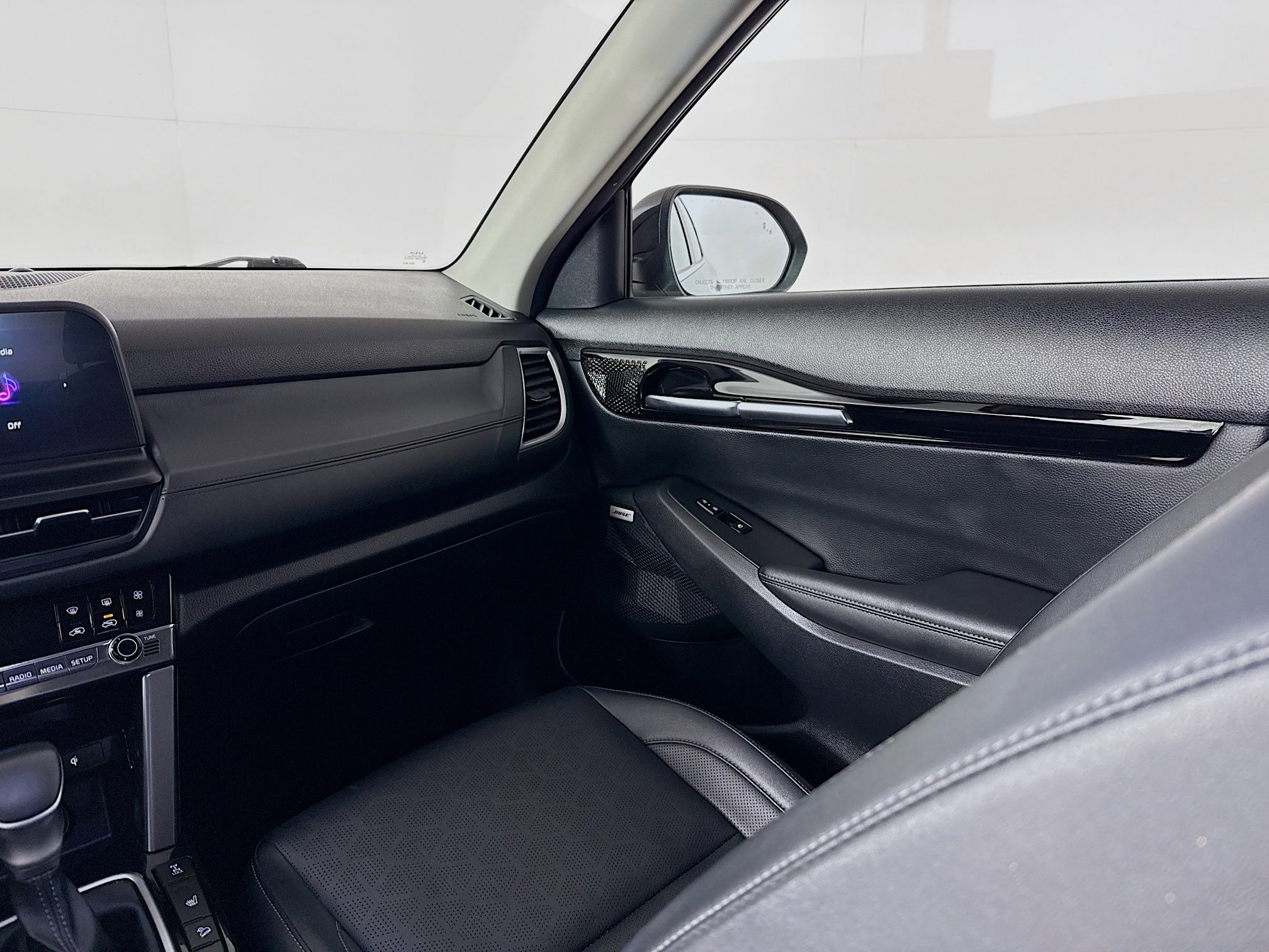 Used 2024 Kia Seltos SX image 28