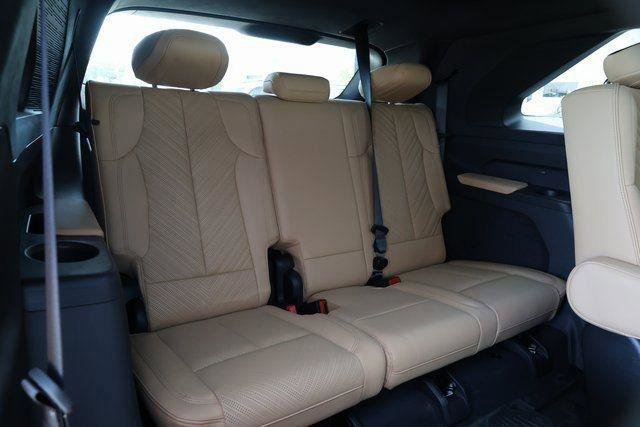 New 2025 Cadillac Escalade IQ Luxury 2 AWD/4WD image 31