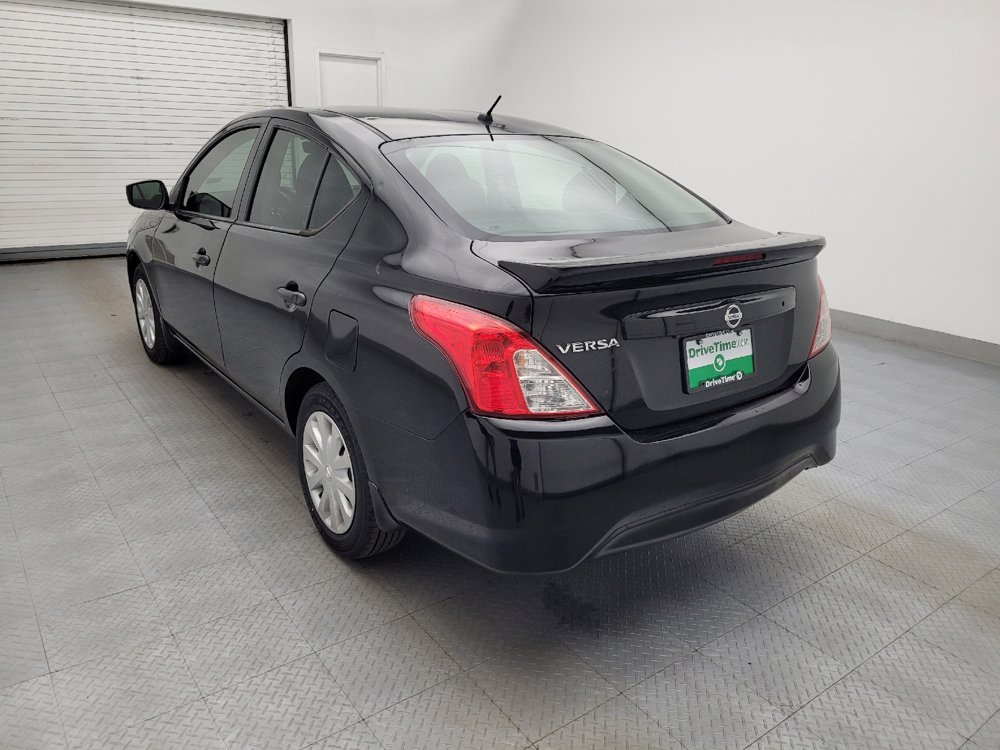 Used 2019 Nissan Versa S Plus image 5