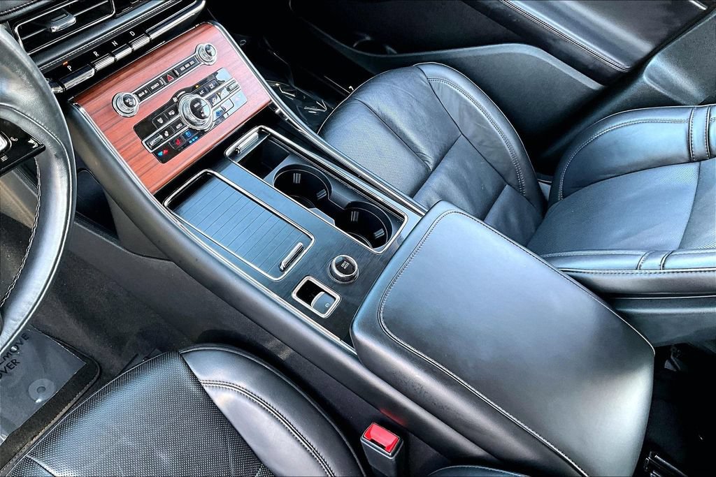 Used 2024 Lincoln Aviator Reserve AWD/4WD image 19