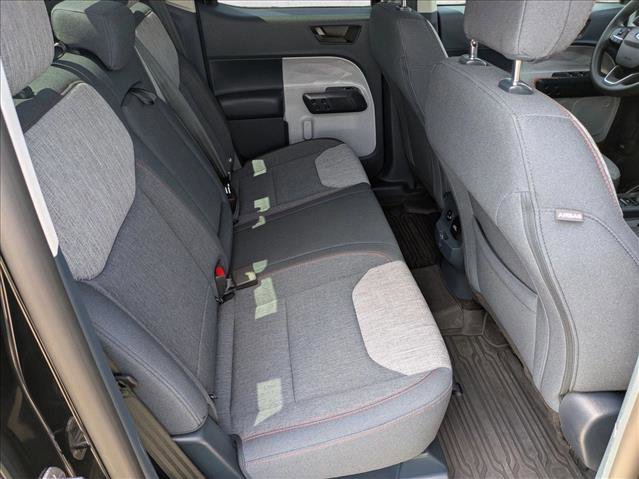 Used 2023 Ford Maverick XLT image 18