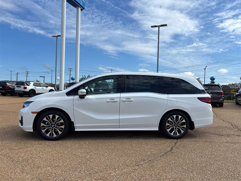 New 2026 Honda Odyssey Elite image 2