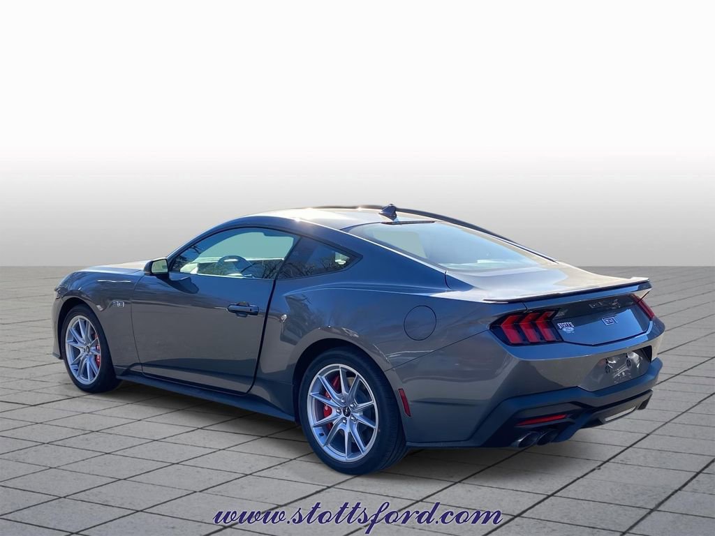 New 2026 Ford Mustang GT RWD image 4