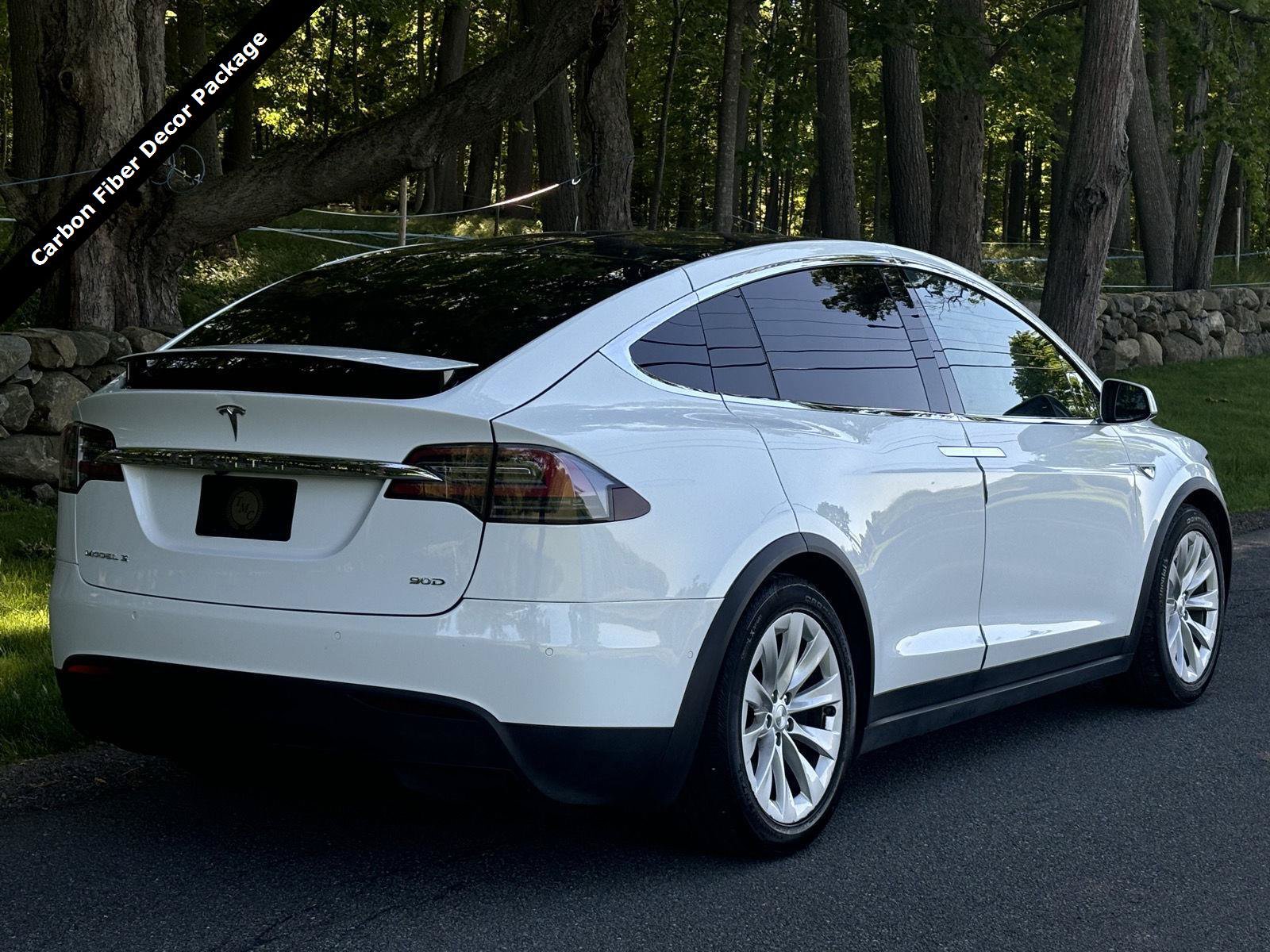 Used 2016 Tesla Model X 90D AWD/4WD image 4
