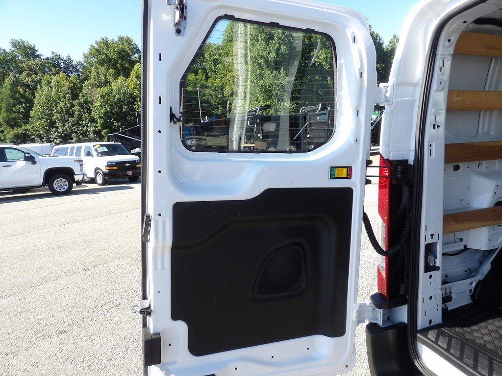 Used 2025 Ford Transit 250 Low Roof w/ Exterior Upgrade Package RWD image 39
