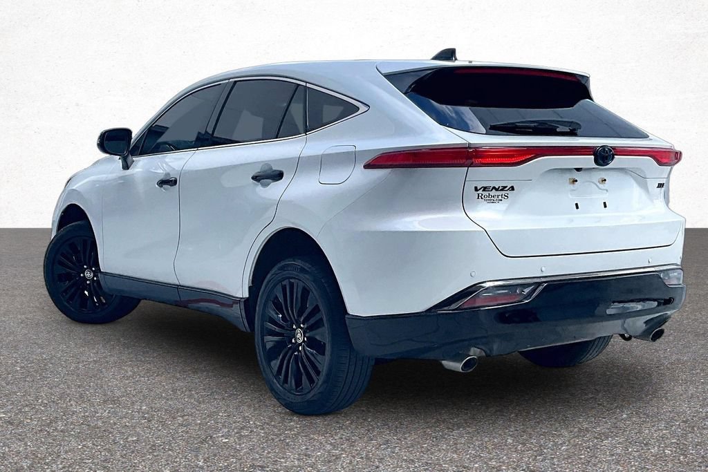 Certified 2023 Toyota Venza Nightshade AWD/4WD image 5