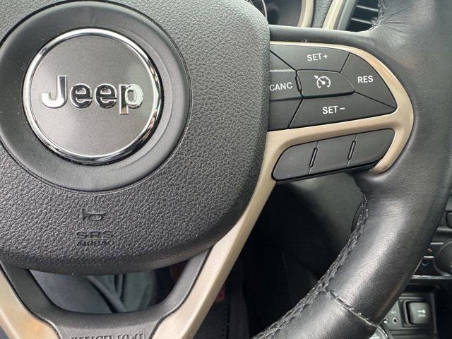 Used 2016 Jeep Cherokee Limited image 24