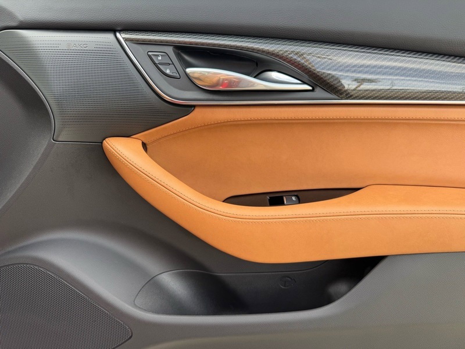 Used 2025 Cadillac CT5 Premium Luxury image 25