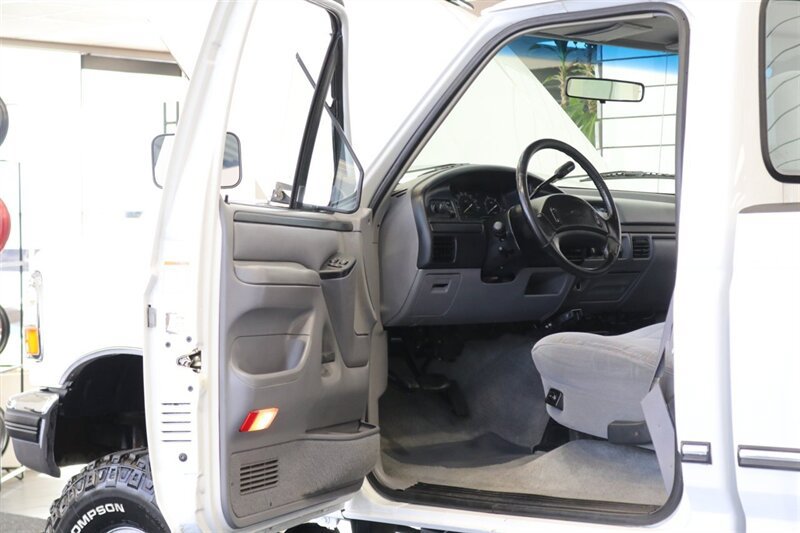 Used 1996 Ford F250 4x4 Regular Cab image 48