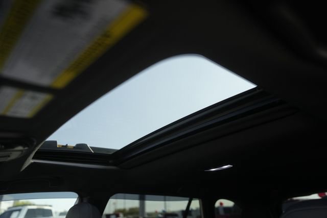 Used 2024 Subaru Outback Wilderness w/ Wilderness Package image 11