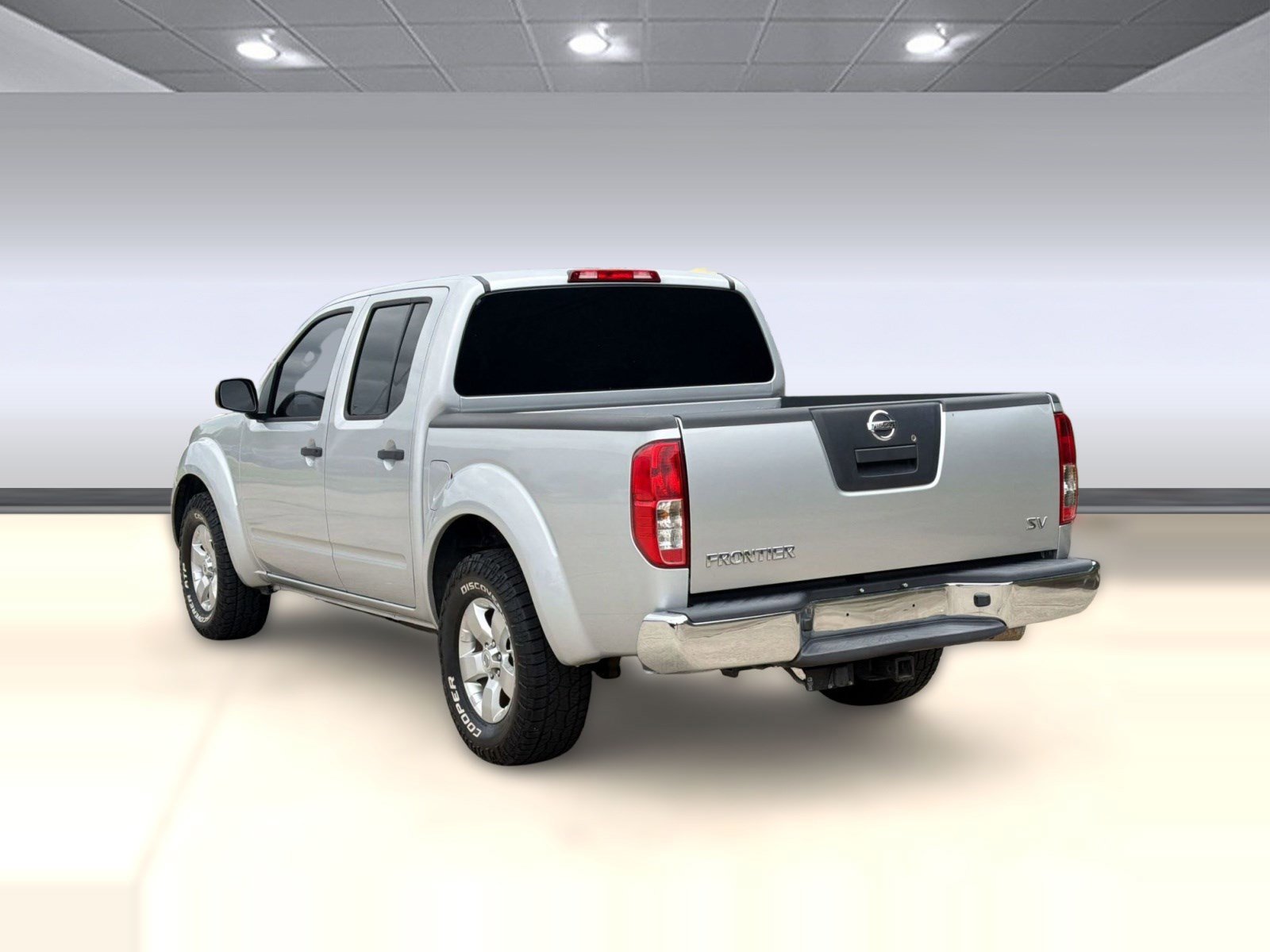 Used 2012 Nissan Frontier SV w/ SV Premium Utility Pkg RWD image 3