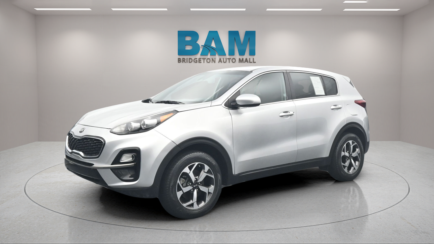 Used 2022 Kia Sportage LX AWD/4WD image 3