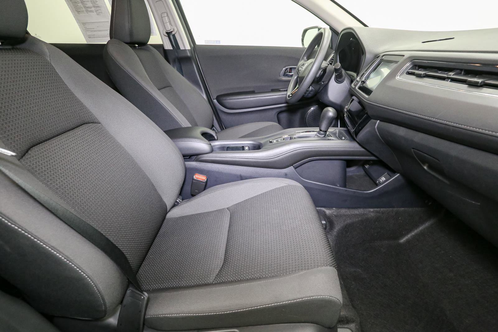 Used 2022 Honda HR-V EX image 17