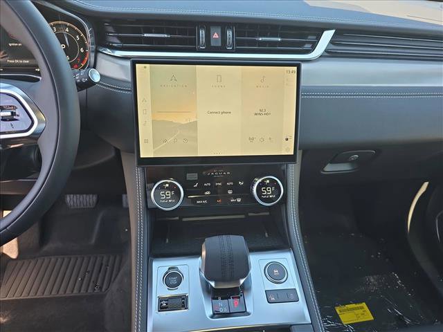 New 2026 Jaguar F-PACE R-Dynamic S image 18