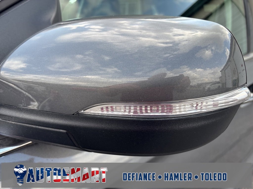 Used 2024 Ford Edge Titanium image 14