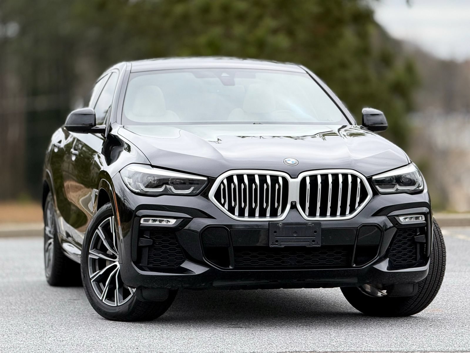 Used 2021 BMW X6 xDrive40i AWD/4WD image 3