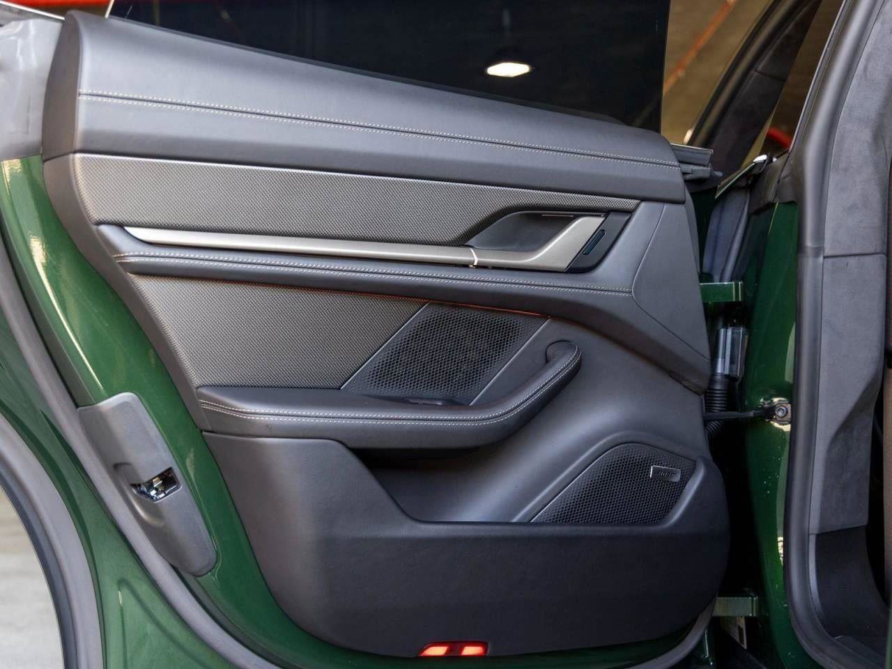 Certified 2025 Porsche Taycan Turbo S image 68