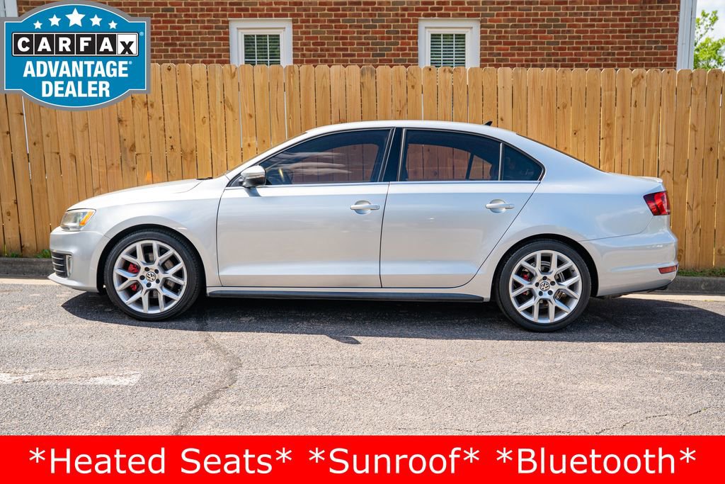 Used 2014 Volkswagen Jetta GLI FWD image 10