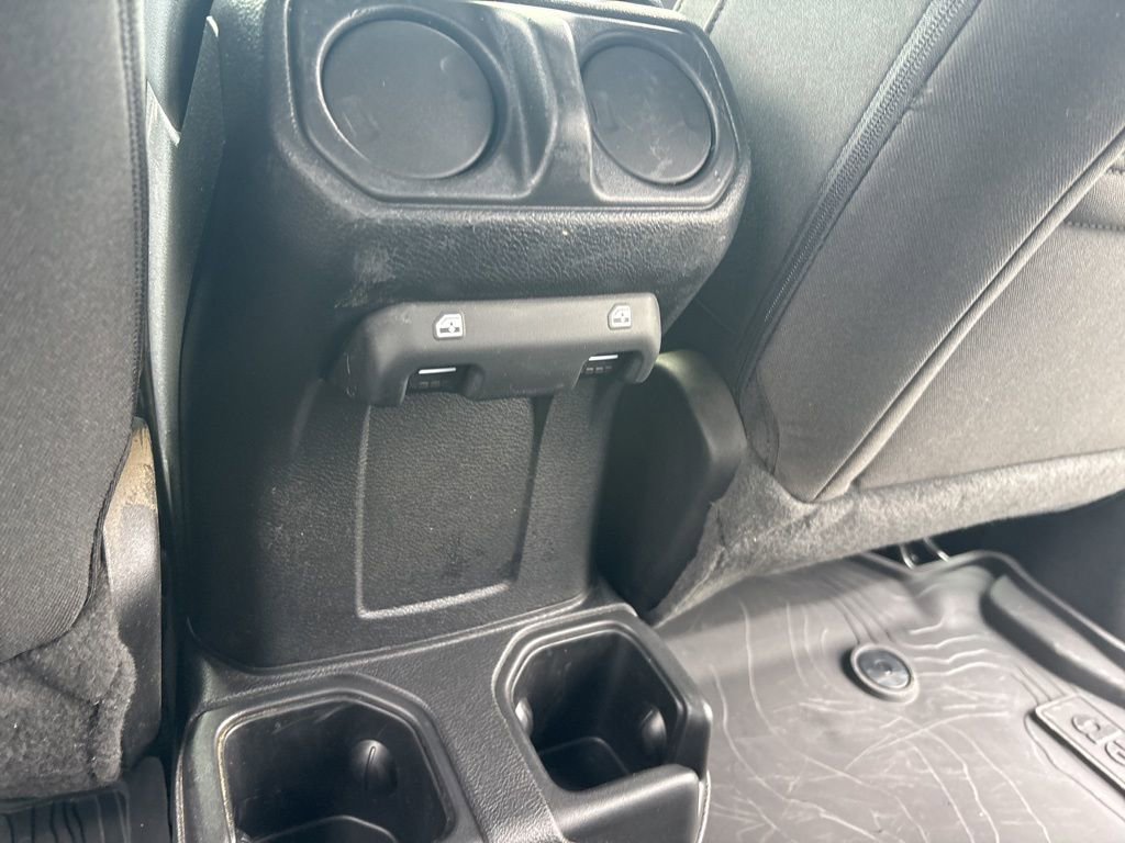 Used 2023 Jeep Gladiator Willys image 37