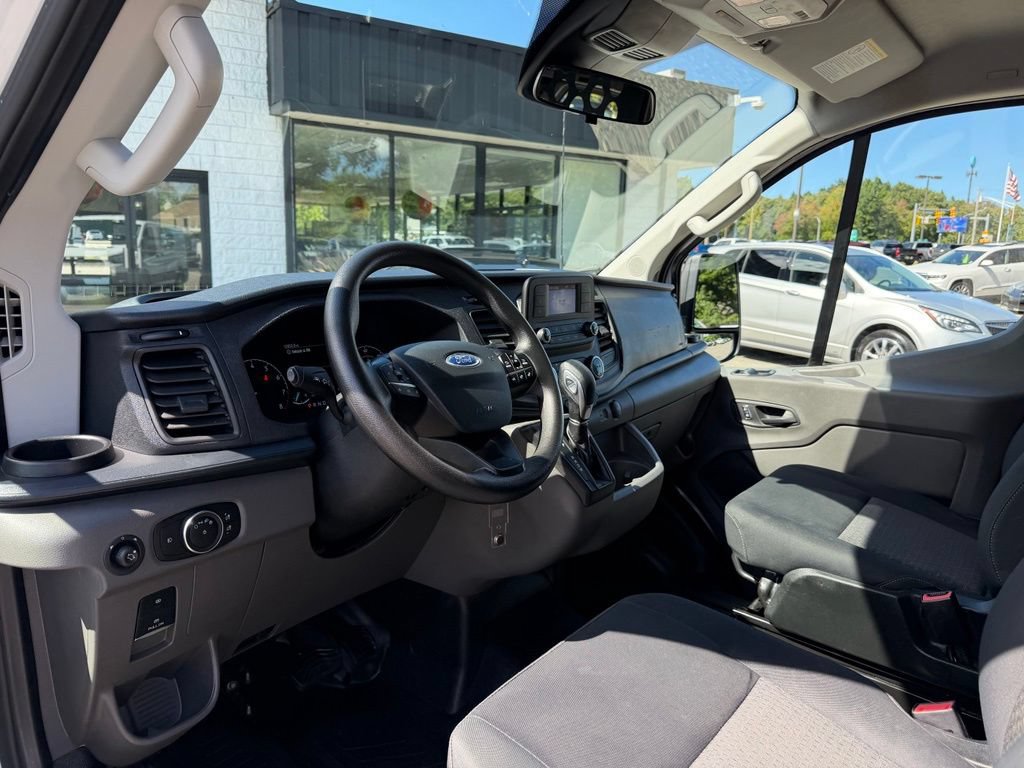 Used 2025 Ford Transit 250 Low Roof w/ Exterior Upgrade Package RWD image 10