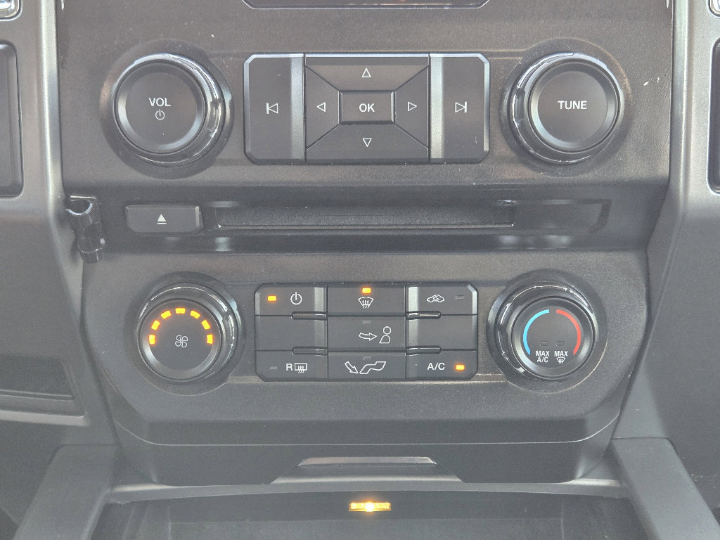 Used 2015 Ford F150 XLT w/ Equipment Group 301A Mid image 20